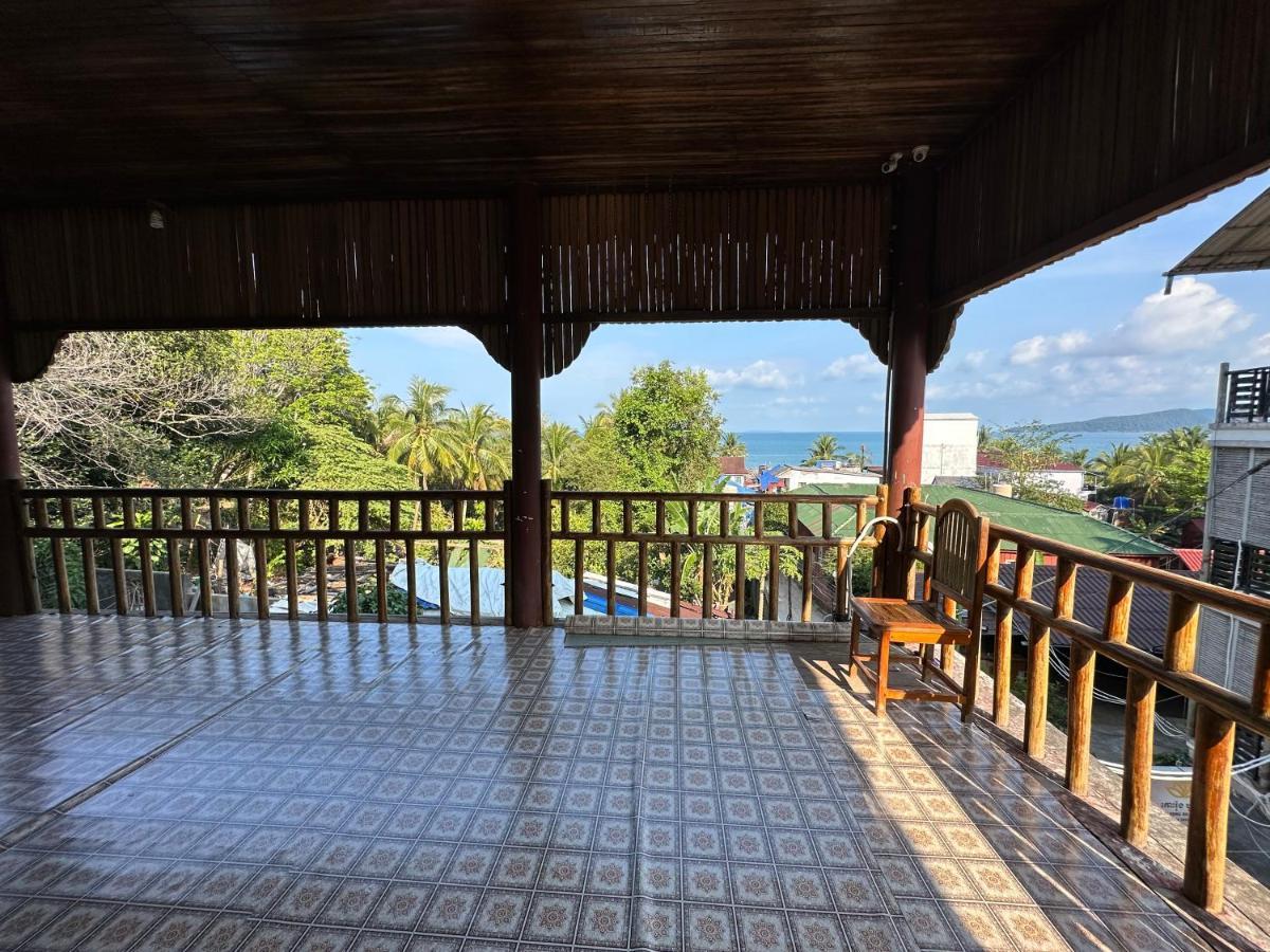 Koh Rong Boutique Wooden Hotel ภายนอก รูปภาพ