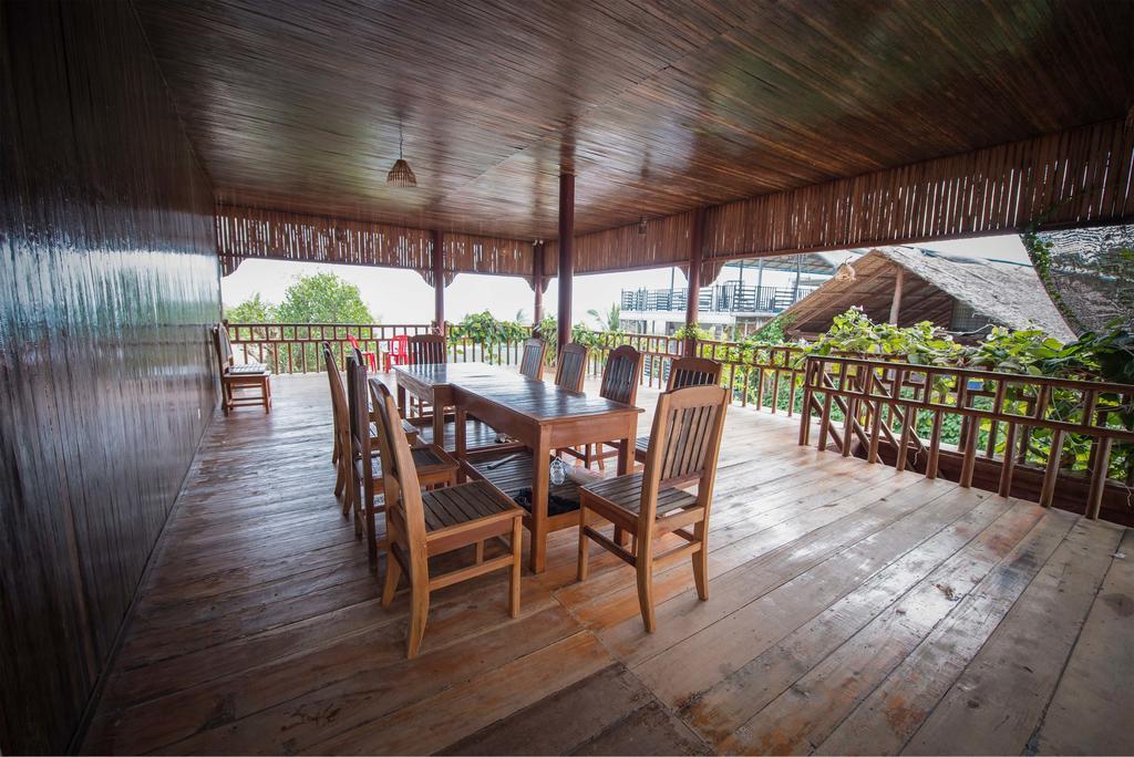 Koh Rong Boutique Wooden Hotel ภายนอก รูปภาพ